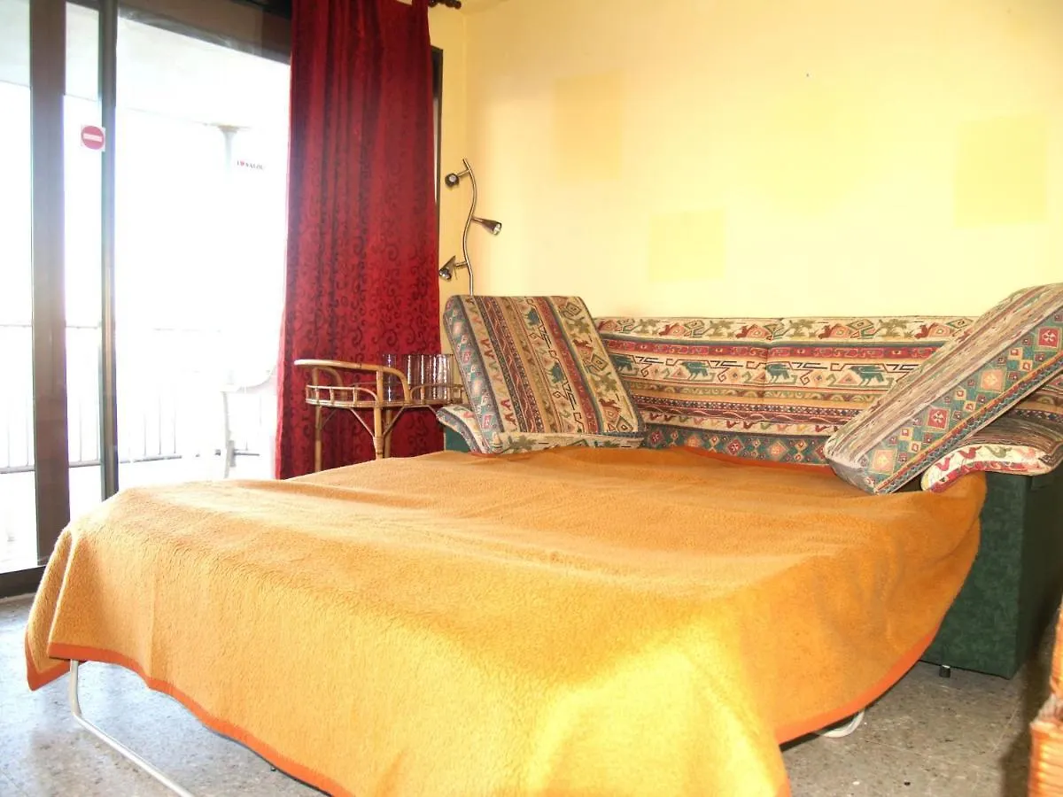 Apartment With Direct Access To The Sea Salou