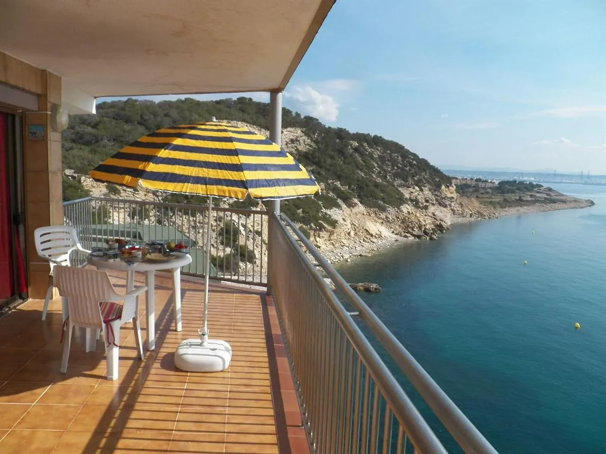 Apartment With Direct Access To The Sea Salou